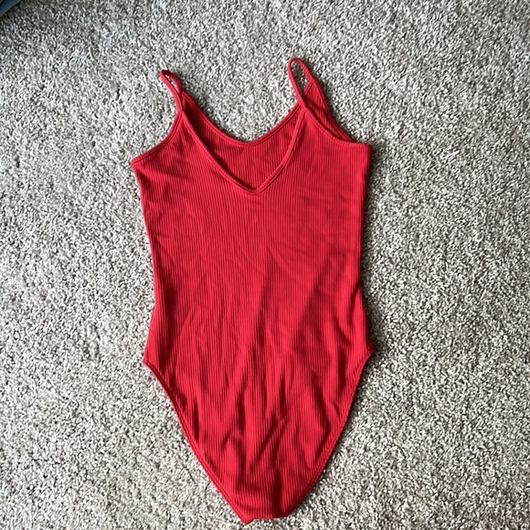 Red bodysuit - Picture 2 of 5